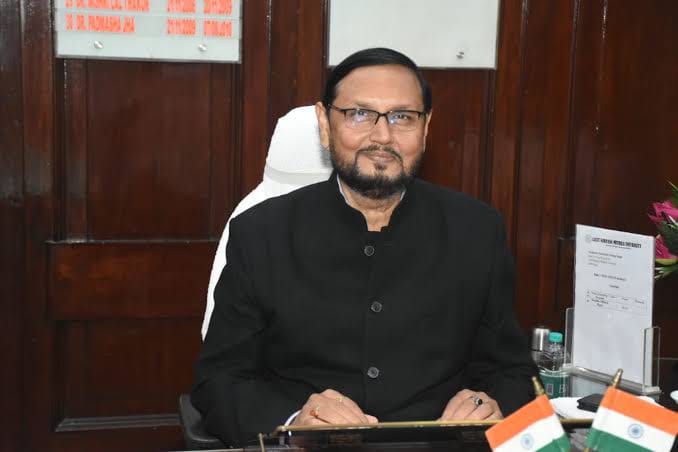 Hon'ble Chancellor